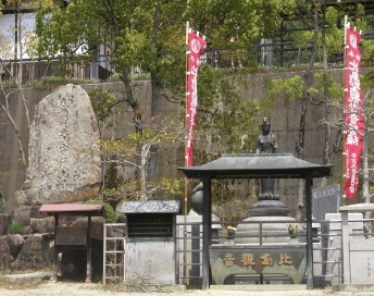 �䓇�ω�
