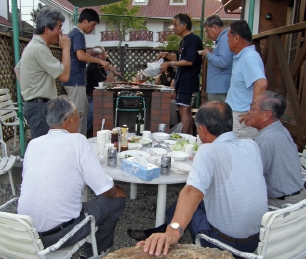 �o�[�x�L���[